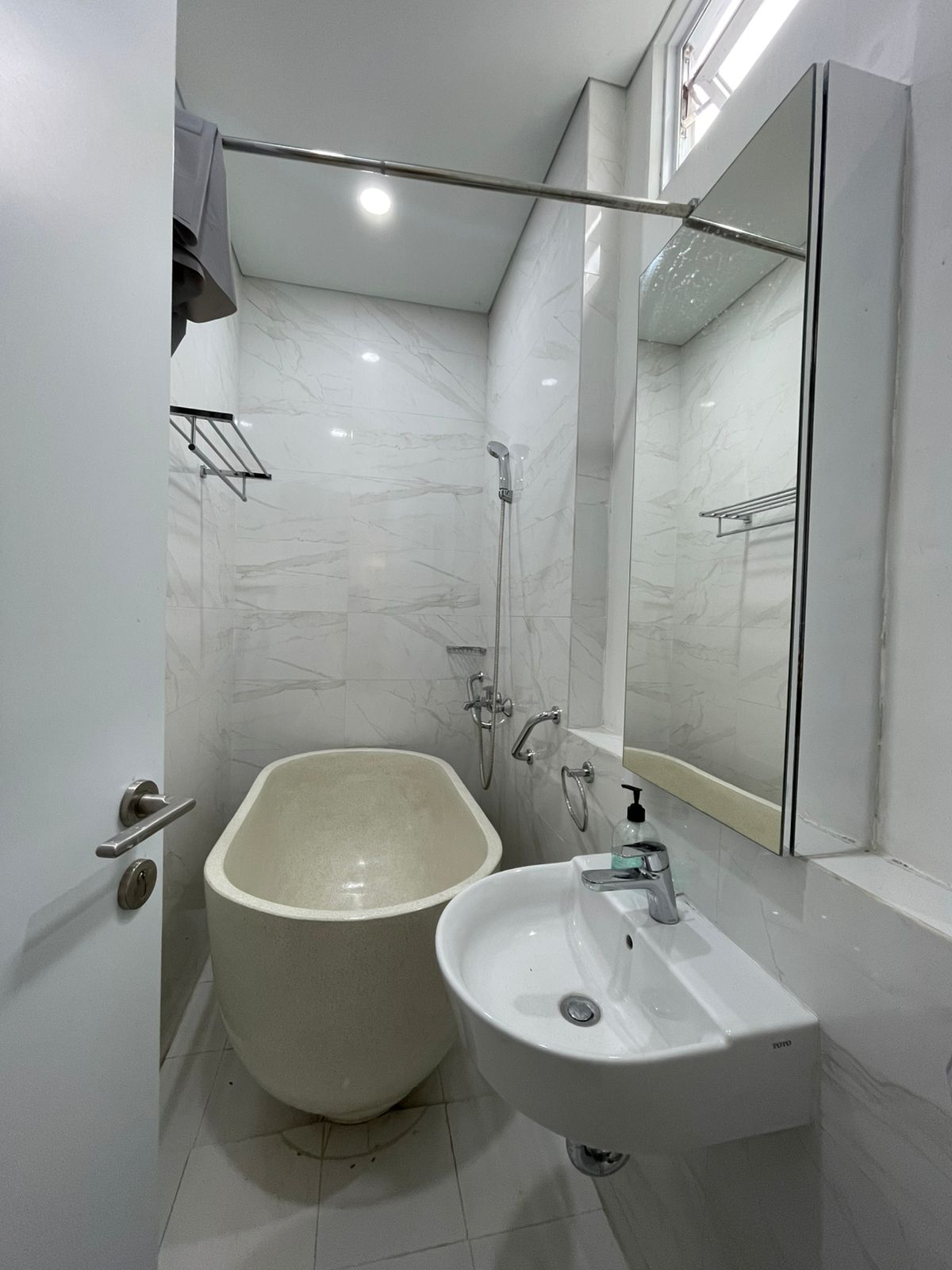 Disewakan Rumah Fully Furnished di Savasa Deltamas Cikarang